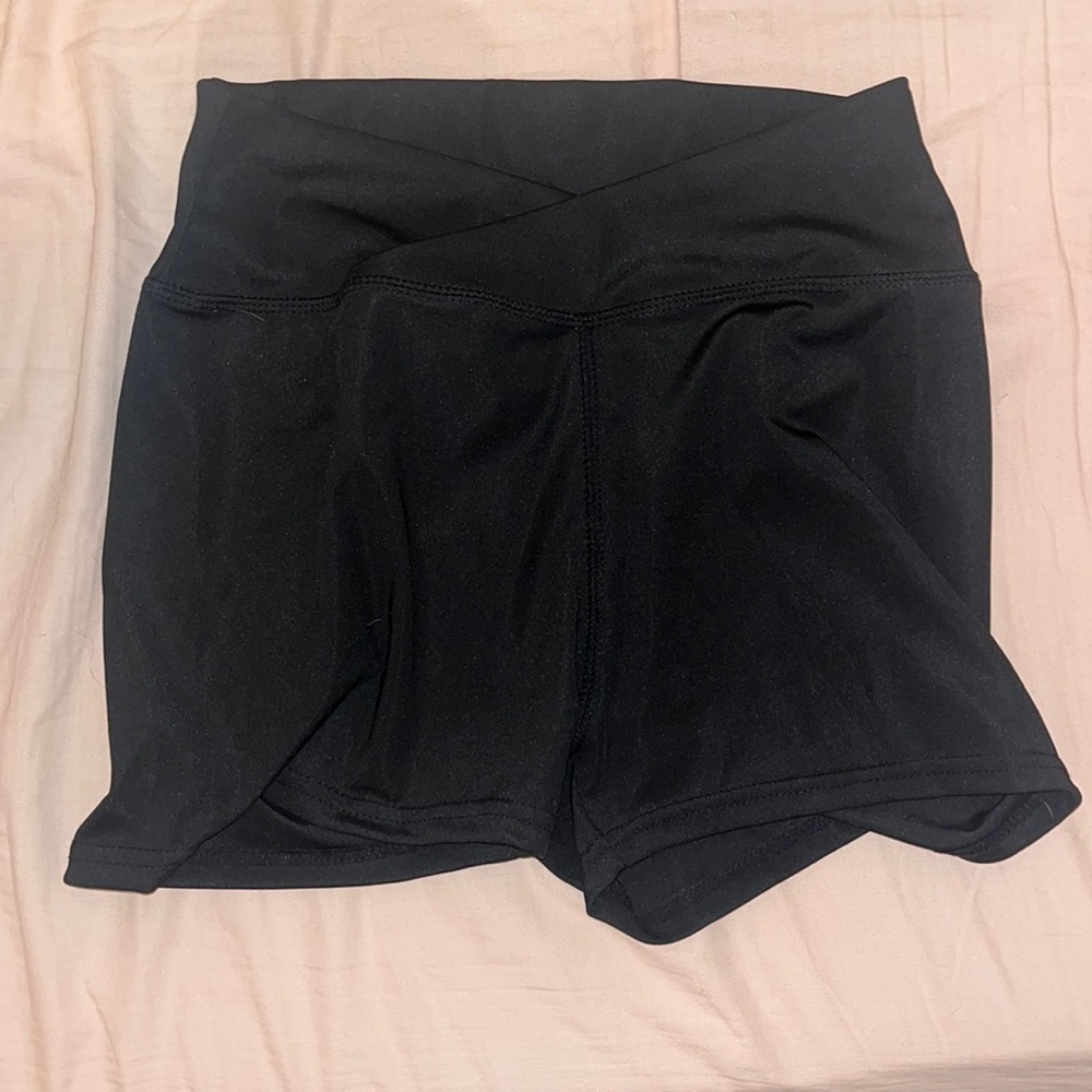 Crossover black spandex